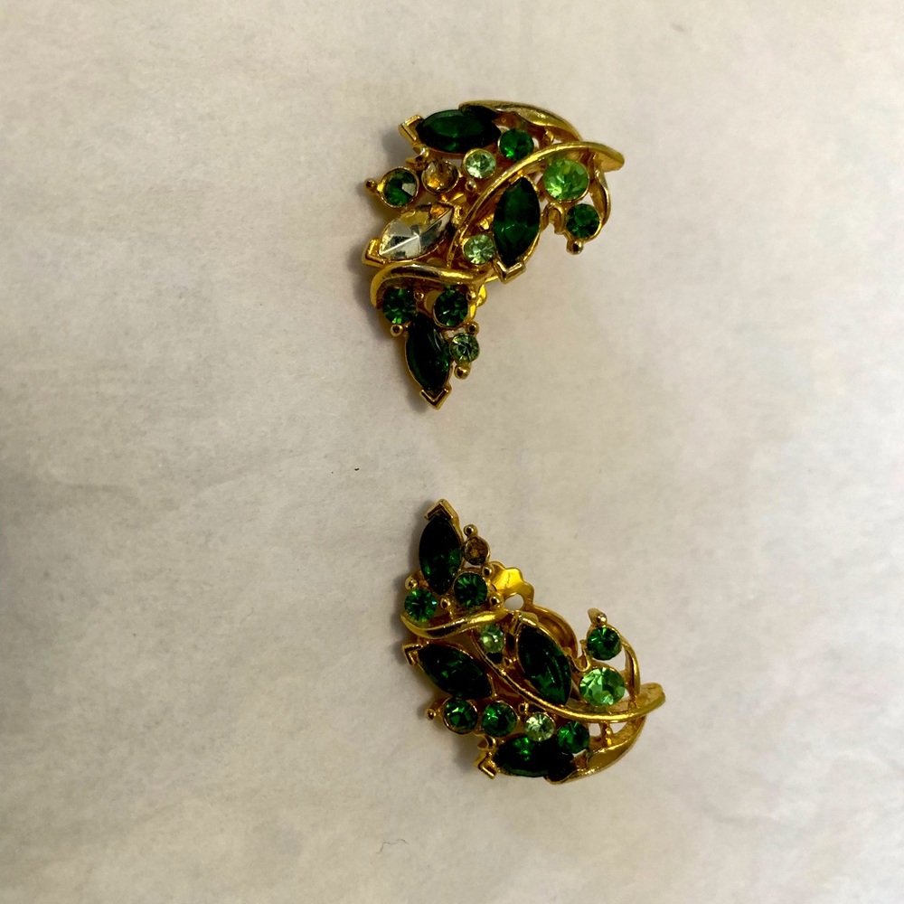 Vintage Uranium Glass Earrings Clip On Uranium Crystal Antique